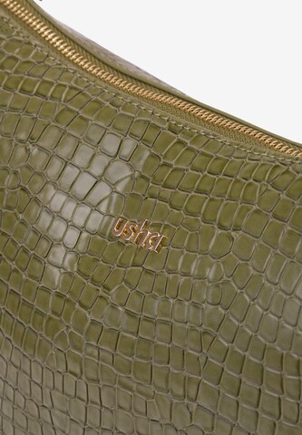 Usha Shoulder Bag in Green