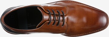 Chaussure à lacets bugatti en marron