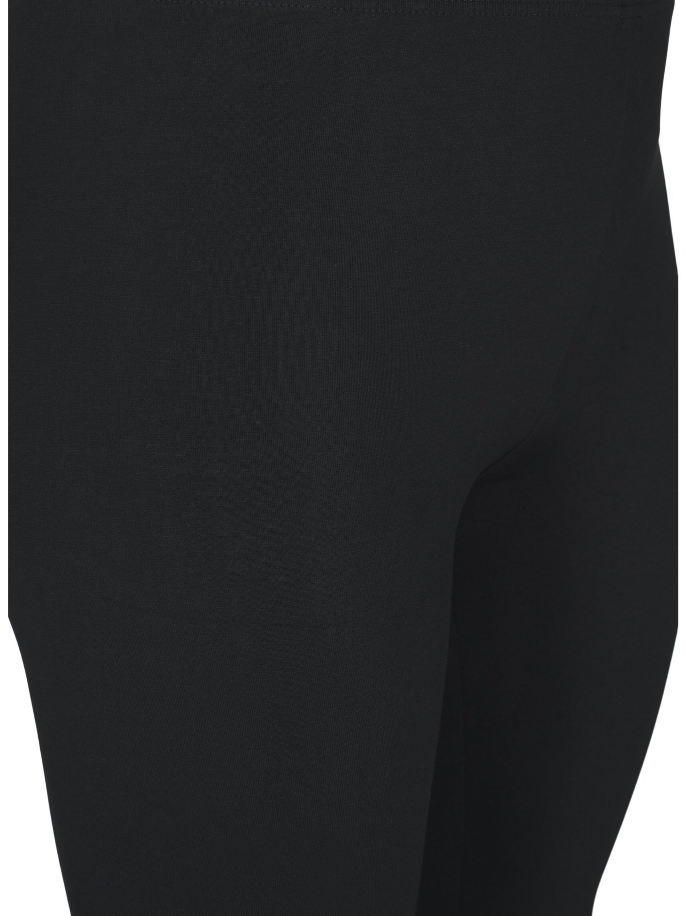 Zizzi Kitsas Retuusid, värv must