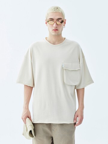T-Shirt 'Euless' VAMOS CLO en gris : devant