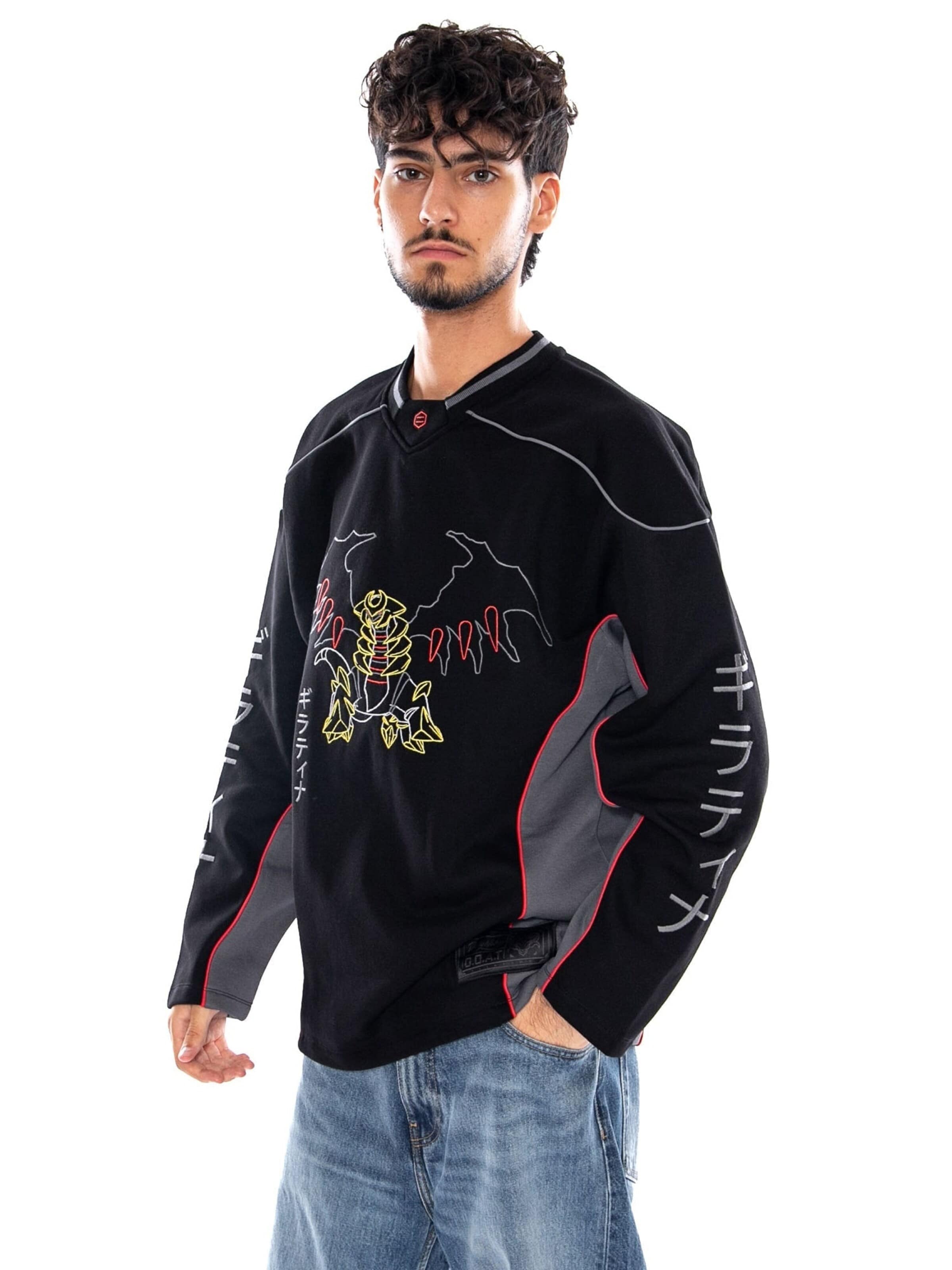 Sweat-shirt 'GIRATINA POKEMON' DOLLY NOIRE en noir
