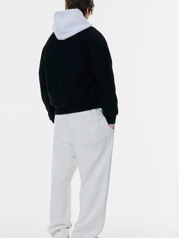 Pull&BearPrijelazna jakna - crna boja