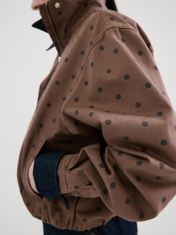 MANGO Between-Season Jacket in Brown