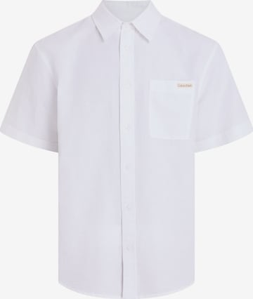 Coupe regular Chemise Calvin Klein Jeans en blanc : devant