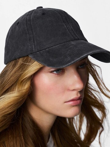PIECES Cap 'PCBarah' in Grey