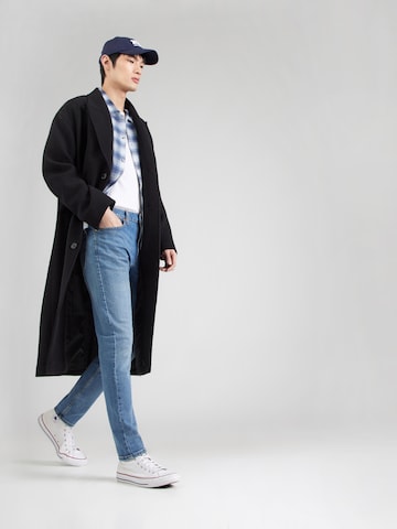 LEVI'S ® Tapered Jeans '512 Slim Taper' in Blauw