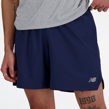 Regular Pantalon de sport new balance en bleu