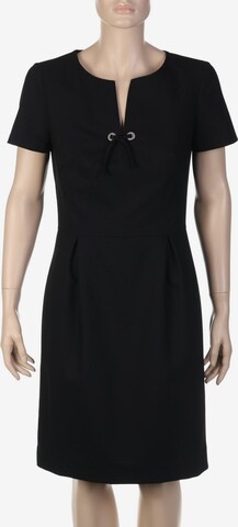 Caroll Dress in M in Black: front