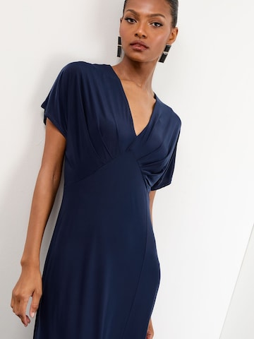 Lipsy Kleid in Blau