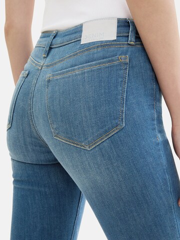 Slimfit Jeans 'Nela' de la TOM TAILOR DENIM pe albastru