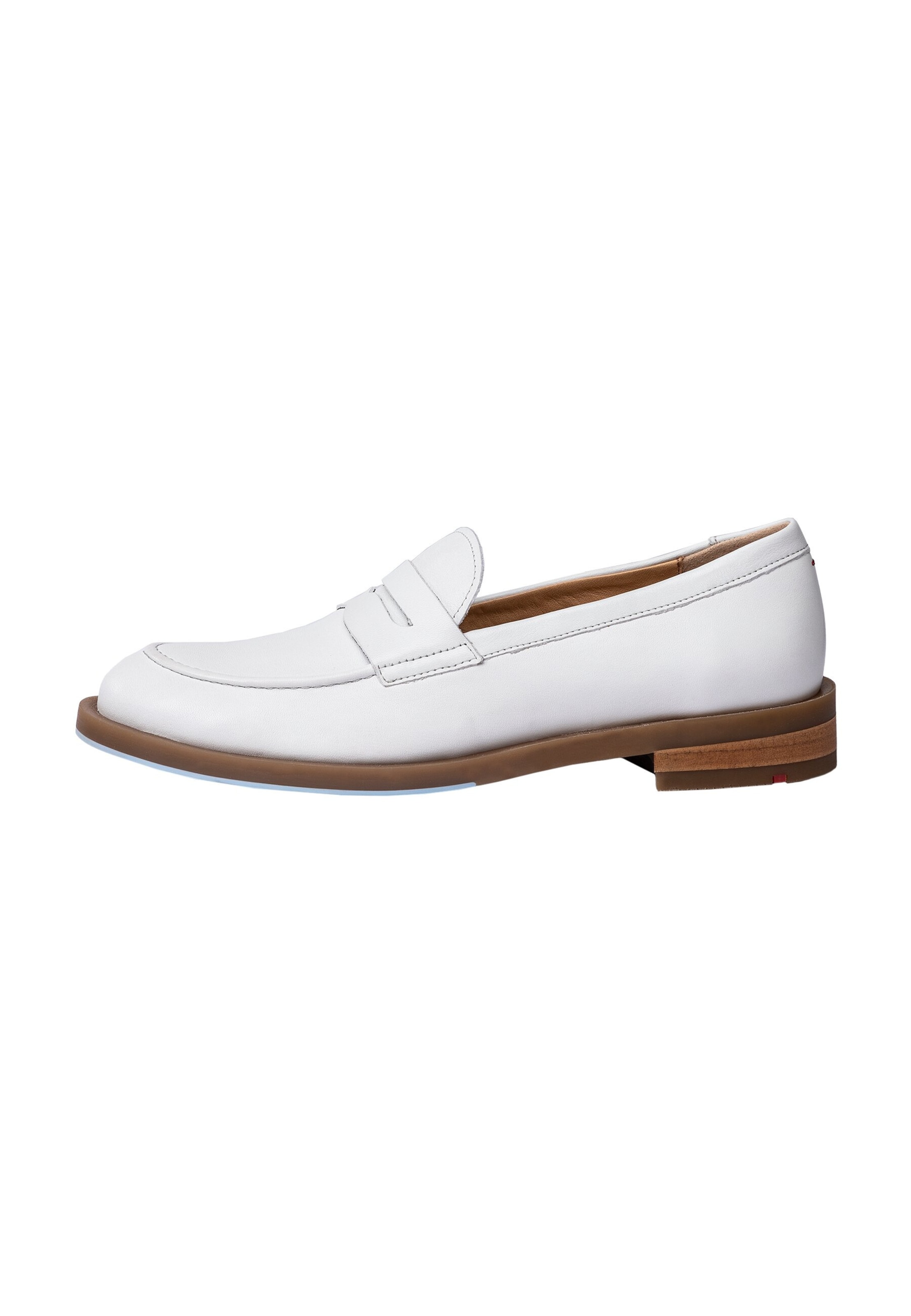 LLOYD Classic Flats in White: front