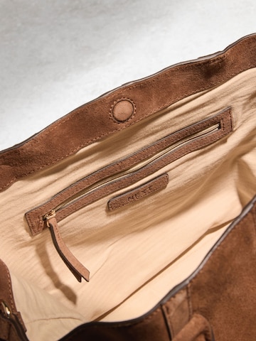 Next Olkalaukku värissä ruskea