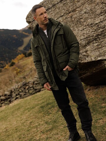 DAN FOX APPAREL Tussenjas 'Ansgar' in Groen