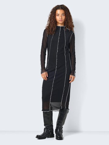 Robe 'NMCARRIE' Noisy may en noir