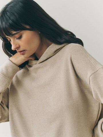 Next Pullover i overstørrelse i beige