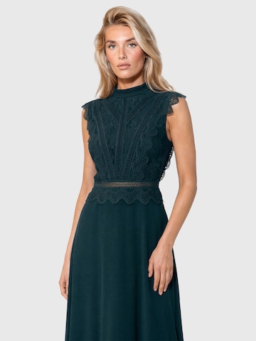 APART Evening Dress in Green