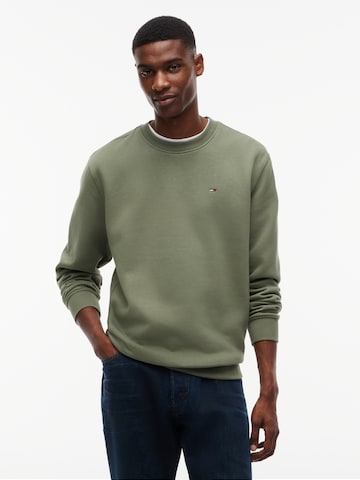 Tommy Jeans Свитшот в Зеленый: спереди
