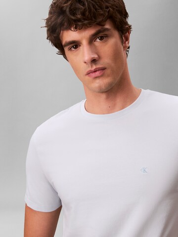 Tricou de la Calvin Klein pe albastru