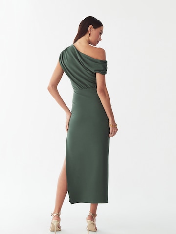 Rochie de seară 'Elidi' de la St MRLO pe verde
