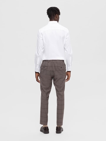 SELECTED HOMME Slim fit Chino Pants in Beige