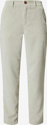 comma casual identity Pants in Green: front