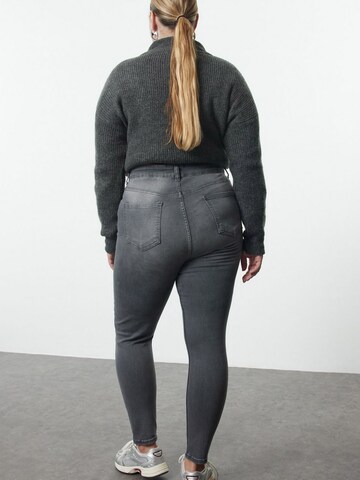 Skinny Jean Trendyol Curve en gris