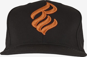 ROCAWEAR Cap 'Carter' in Black: front
