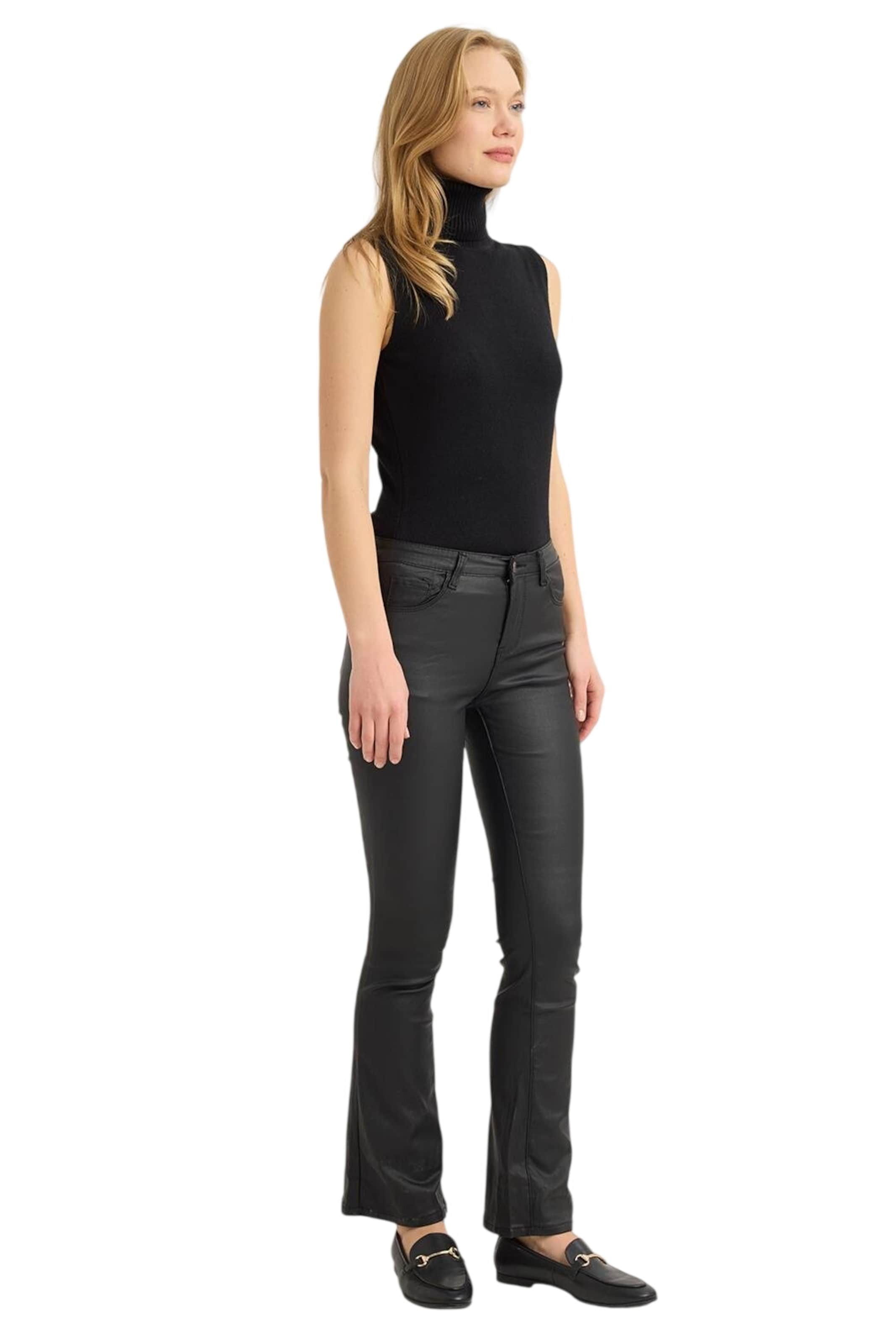 HOME STORE Slim fit Jeans in Black: front
