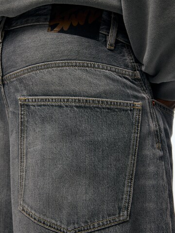 Wide Leg Jean Pull&Bear en gris
