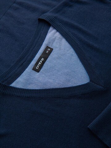 Pullover di Ombre in blu