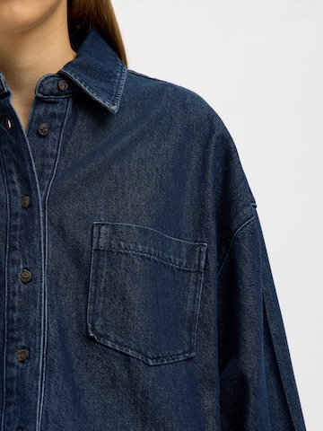 SELECTED - Blusa en azul
