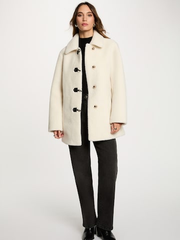 Morgan Övergångskappa i beige