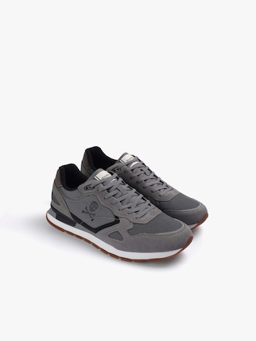 Scalpers Низкие кроссовки в Серый