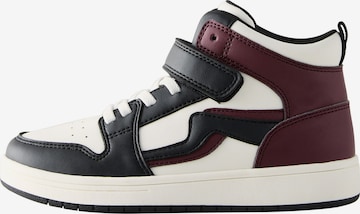 Next Кроссовки в Белый: спереди