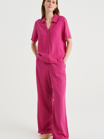 WE Fashion Loose fit Pleat-Front Pants in Pink