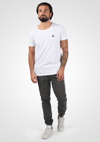 !Solid - Tapered Pantalón chino 'THEREON' en gris