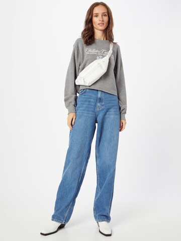 Sweat-shirt HOLLISTER en gris