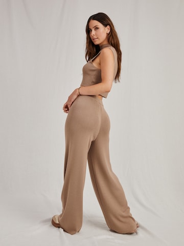 A LOT LESS Flared Pants 'Fenja' in Beige