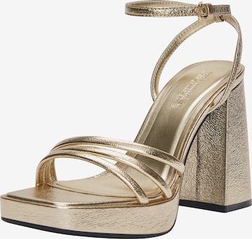 Pull&Bear Strap sandal in Gold: front