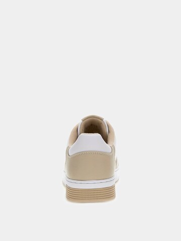 GUESS Sneakers laag 'Daiso' in Beige