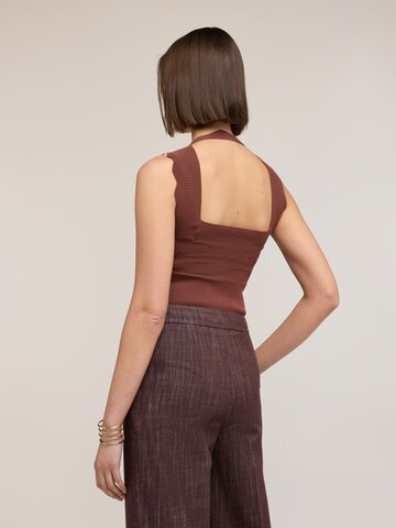 Tops en tricot MOTIVI en marron