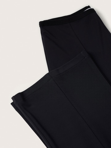 Regular Pantalon 'LEGA' MANGO en noir