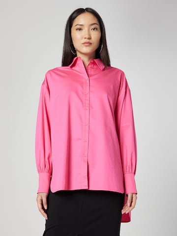 Katy Perry exclusive for ABOUT YOU Blouse 'Ria' in Roze: voorkant