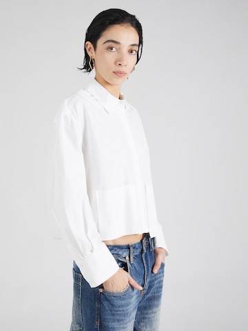 PIECES - Blusa 'OPHELIA' en blanco: frente