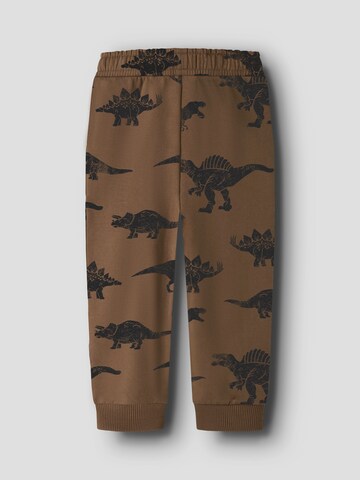 Tapered Pantaloni 'NMMRIVA' de la NAME IT pe maro