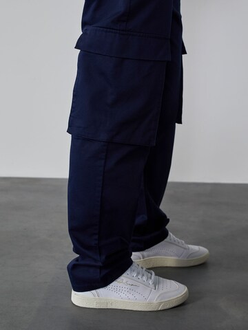 Regular Pantalon cargo 'Stanley' DAN FOX APPAREL en bleu