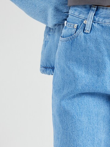 Calvin Klein Jeans Zúžený strih Džínsy 'MOM Jeans' - Modrá