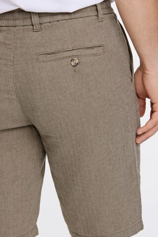 Lindbergh Regular Shorts in Grün
