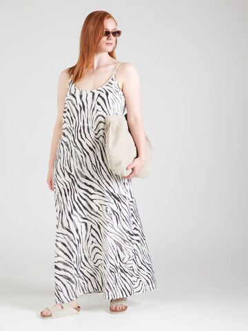 Robe 'VMCDORA DESY' Vero Moda Curve en blanc