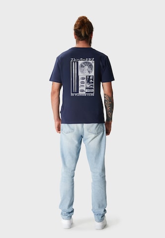 Oldskull T-Shirt 'Asian Flavour Club Umami Graphic' in Blau